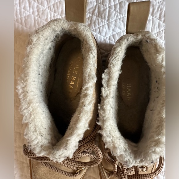 Boots - Picture 13 of 15